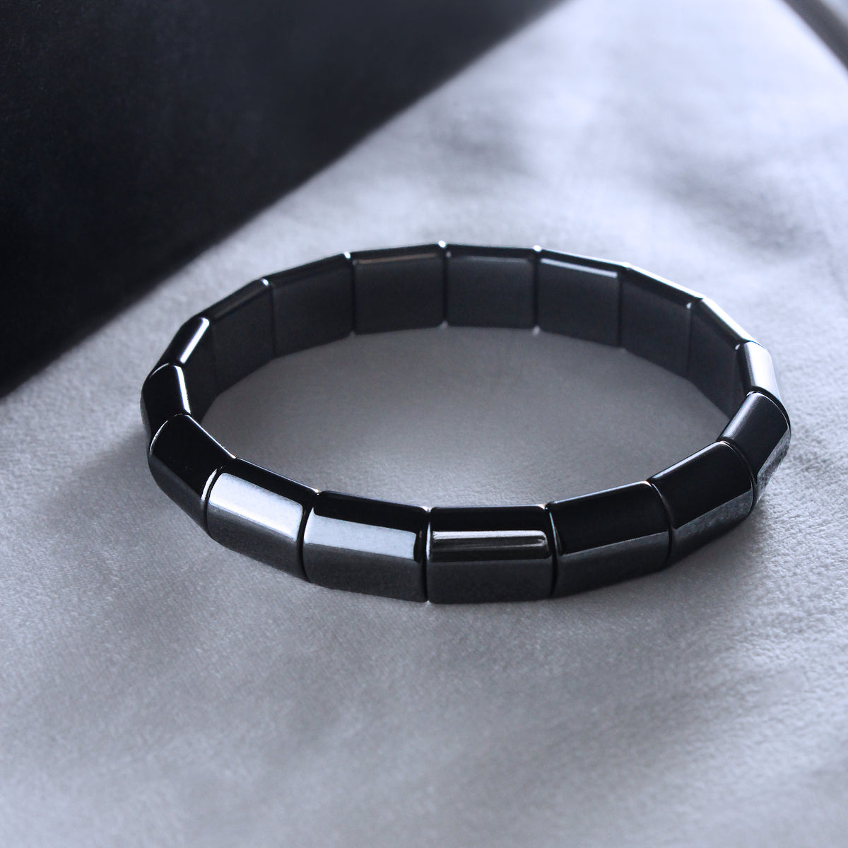 Iron Glow | Hematite Bracelet